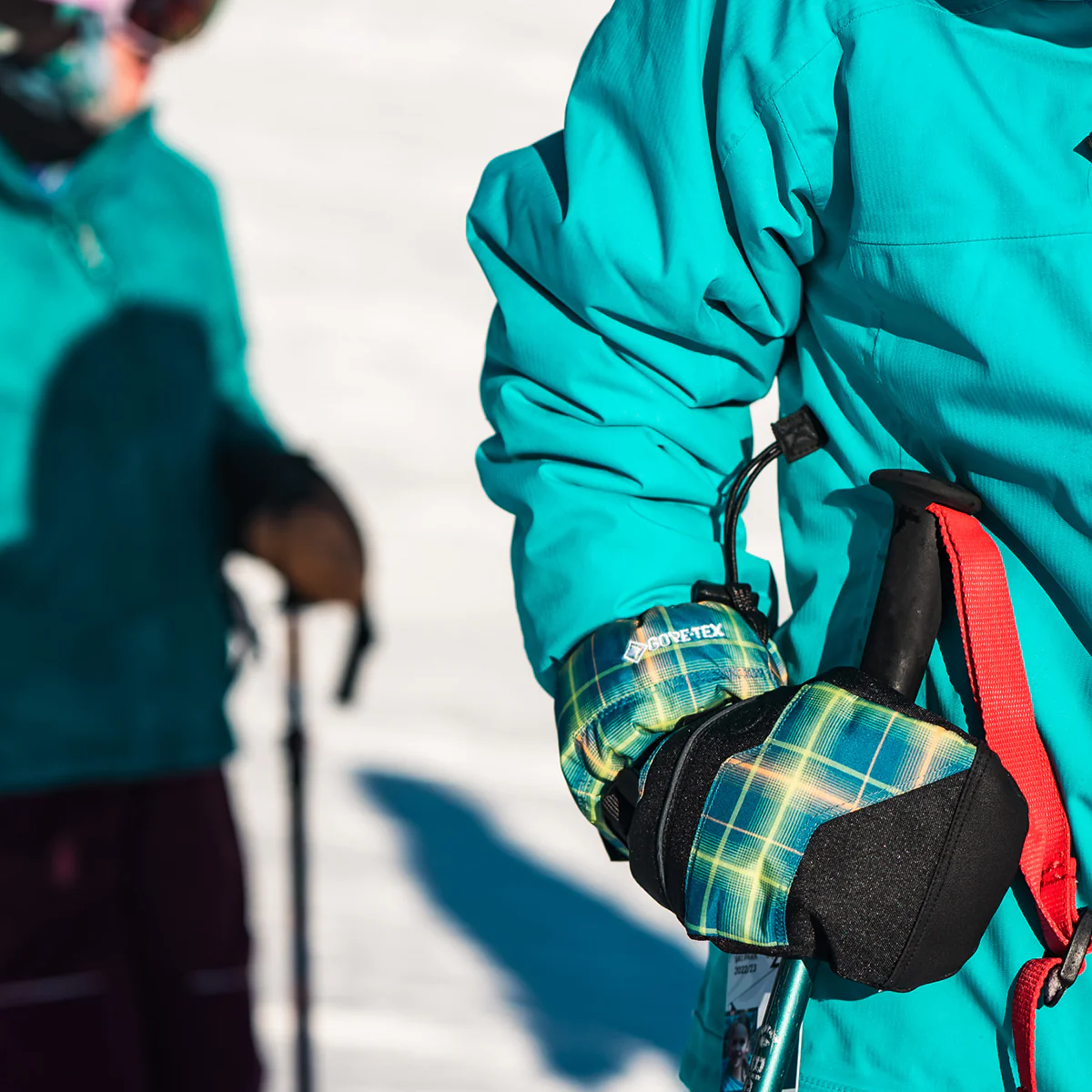 Junior's Gore-tex® Mitt - Image 12